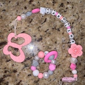 Caroline teether clip and matching bracelet